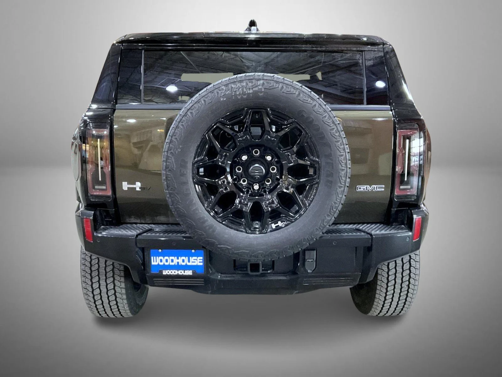 New 2026 Deep Aurora Metallic (Dark Bronze) GMC 2X image 6