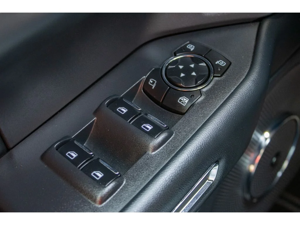 Used 2023 Agate Black Metallic Ford Platinum image 37