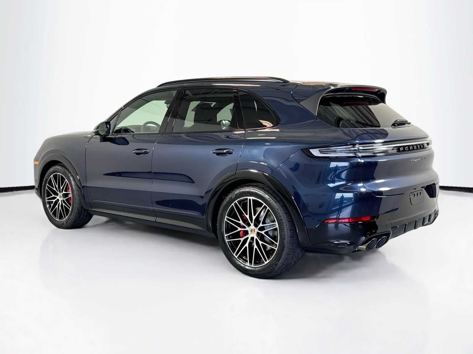 New 2026 Algarve Blue Metallic Porsche GTS image 3