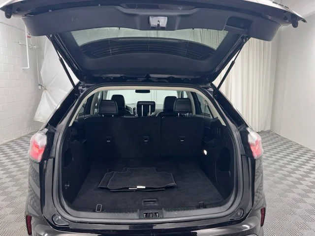 Used 2024 Black Ford SEL image 8