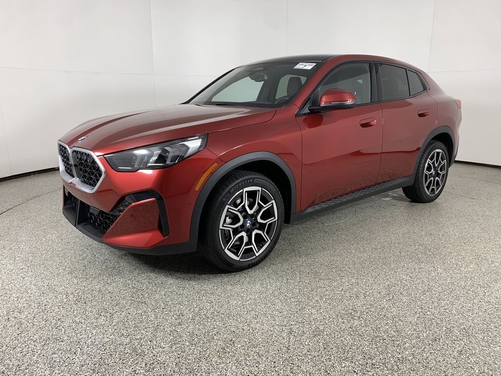 2025 BMW X2 xDrive28i's photo