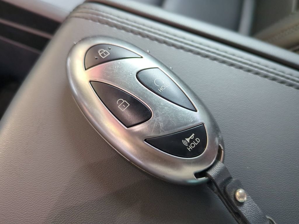 Used 2025 Green Hyundai Calligraphy image 41