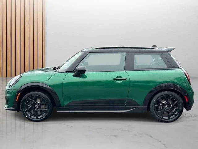 New 2026 British Racing Green IV Met MINI Iconic image 6