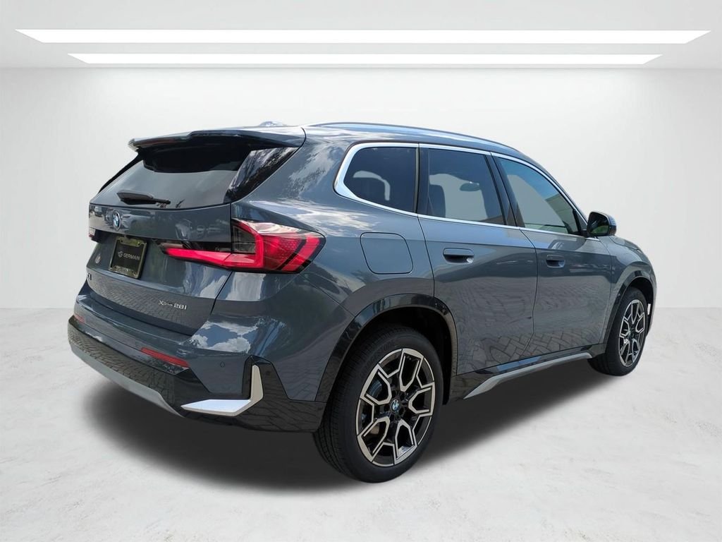 New 2027 Storm Bay Metallic BMW xDrive28i image 4