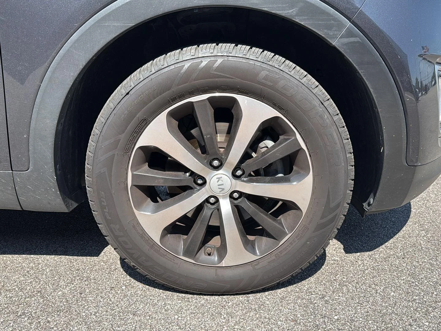 Used 2018 Platinum Graphite Kia EX V6 image 15