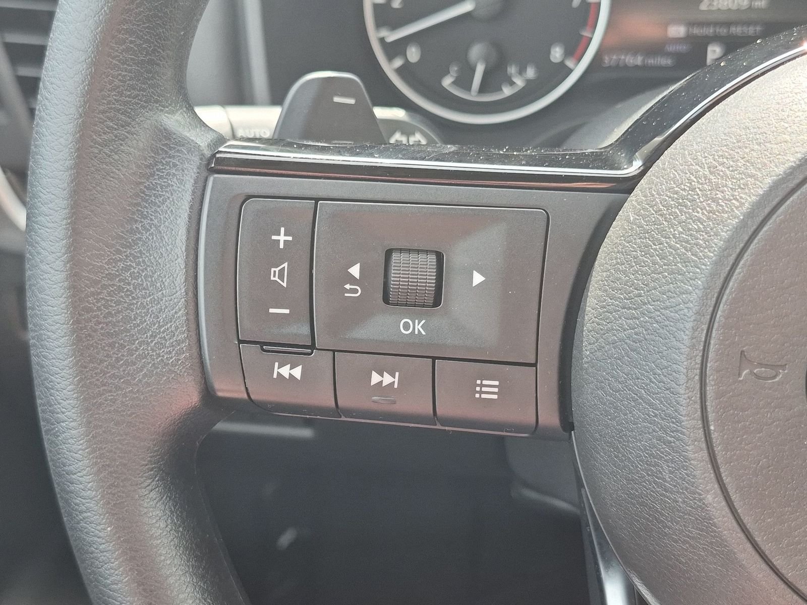 Certified Used 2023 Gun Metallic Nissan SV image 19