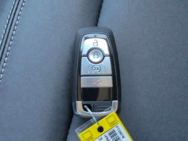 New 2026 Carbonized Gray Metallic Ford Big Bend® image 29