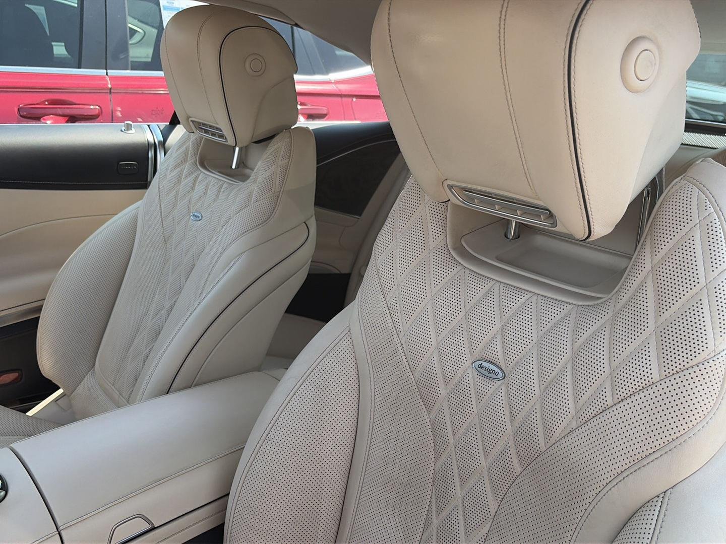 Used 2018 designo Diamond White Metallic Mercedes-Benz S 560 image 38