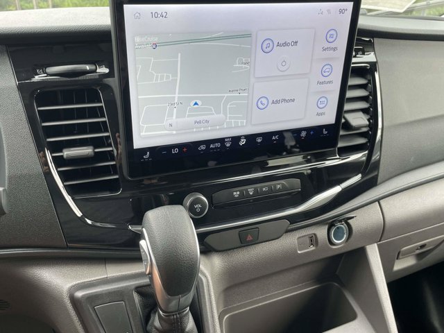 New 2026 Oxford White Ford XLT image 6