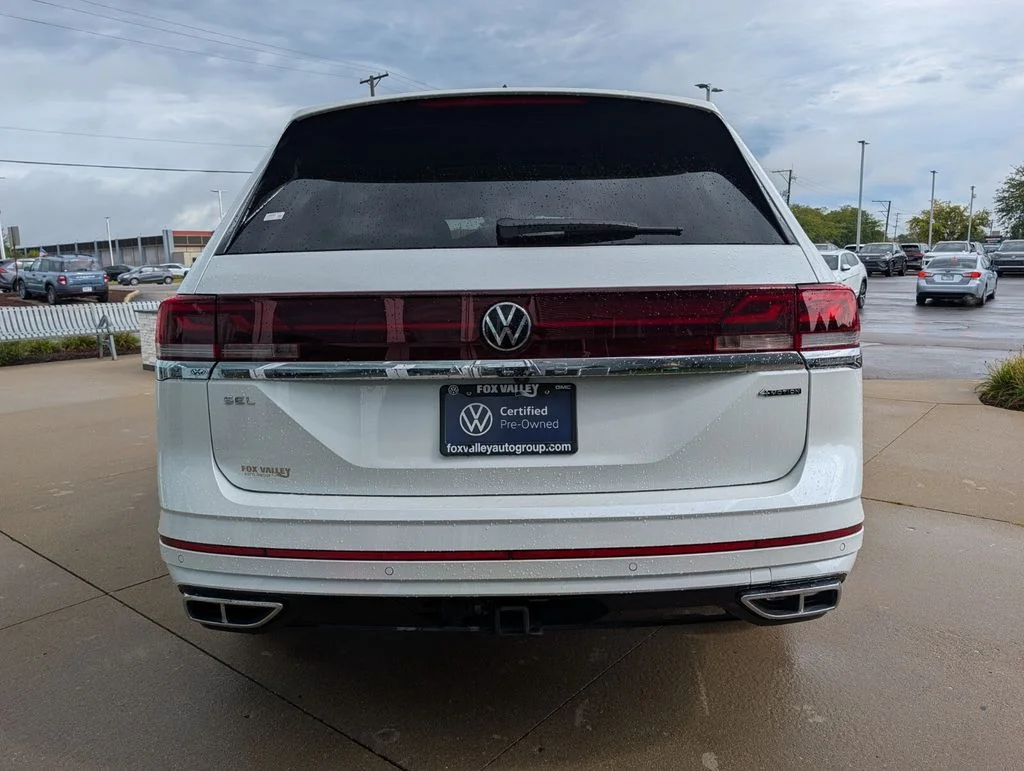 Certified Used 2026 White/off-white Volkswagen 2.0T SEL Premium R-Line image 5