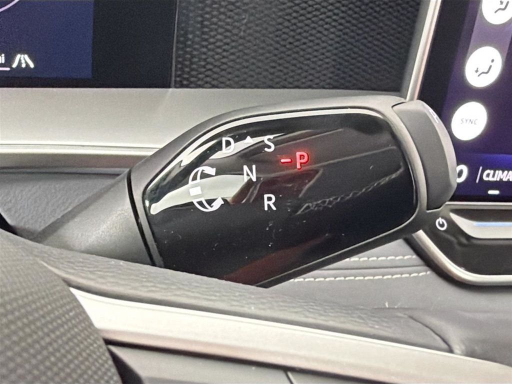 New 2026 Platinum Gray Metallic Volkswagen 2.0T SE 4MOTION image 18