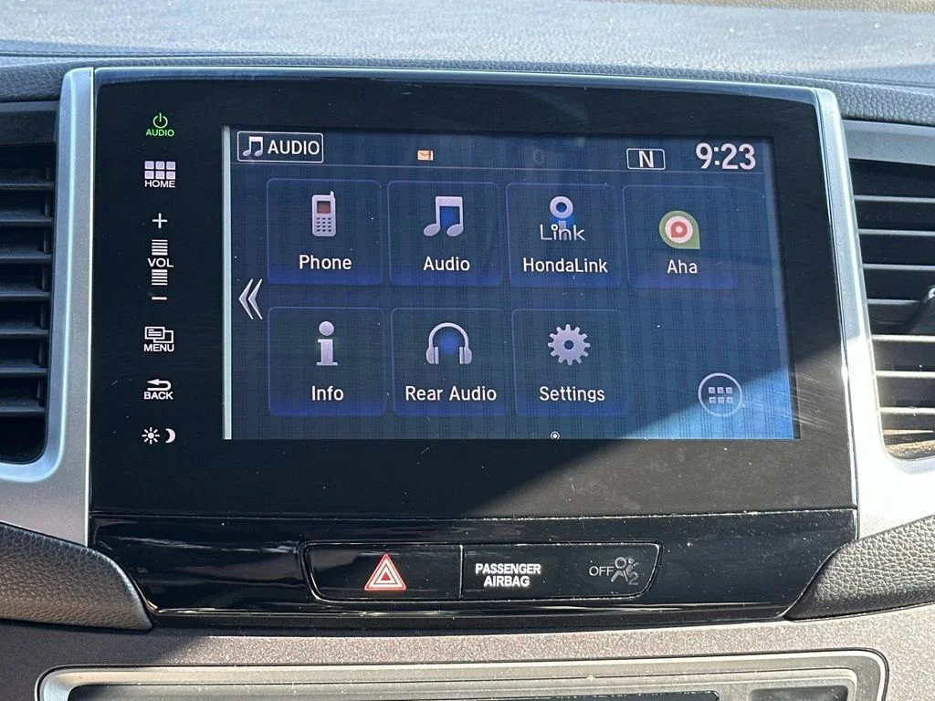 Used 2016  Honda EX-L image 37