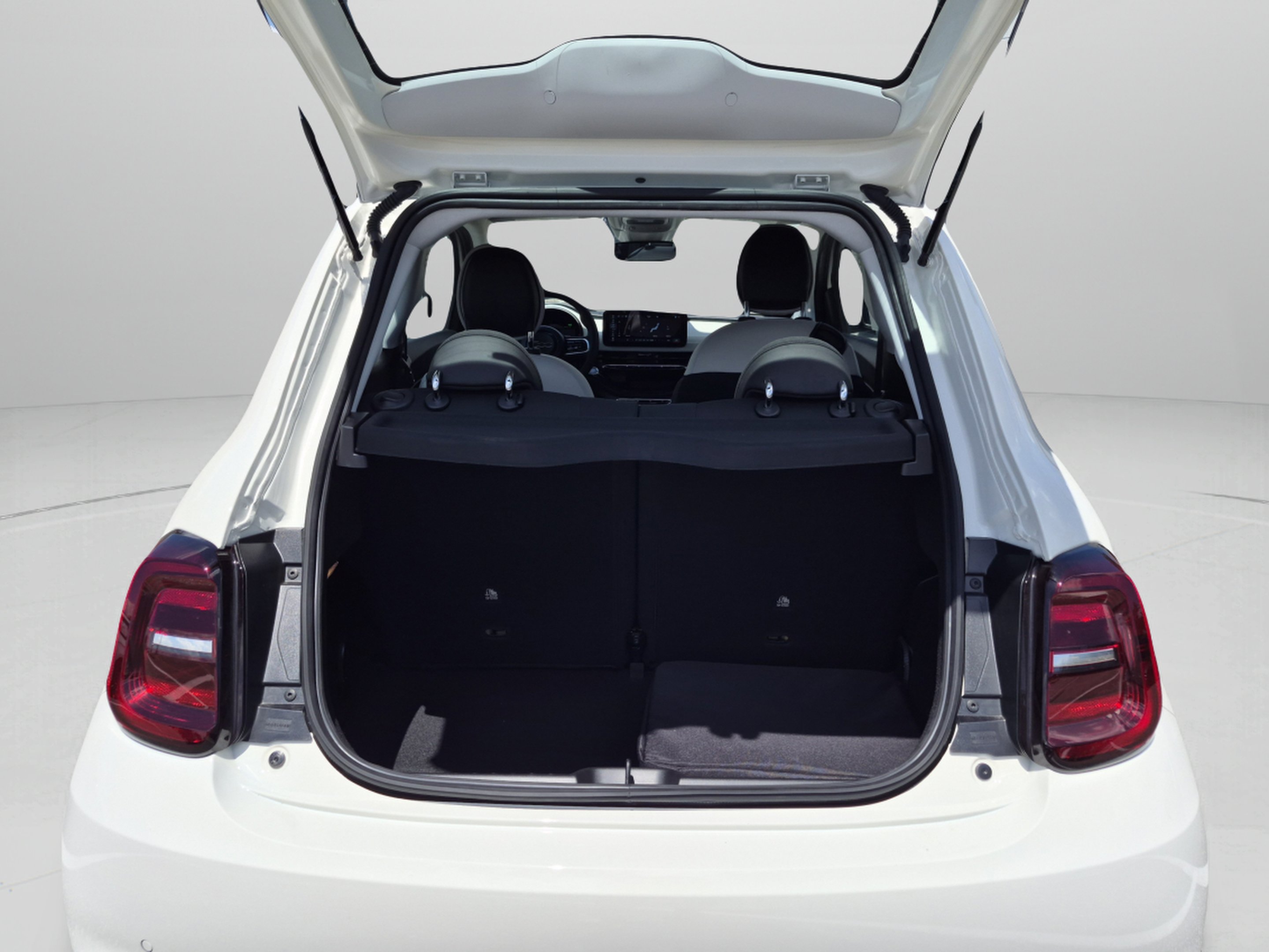 New 2026 Glacier White FIAT  image 9