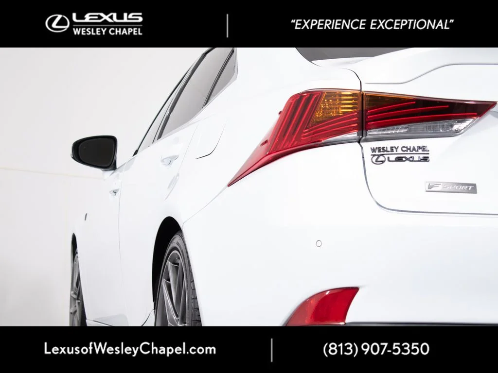 Used 2018 White Lexus 350 image 9