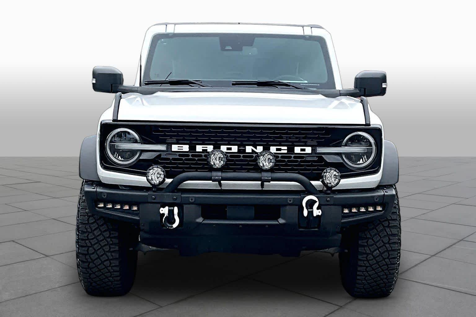Used 2024 Oxford White Ford Wildtrak image 4