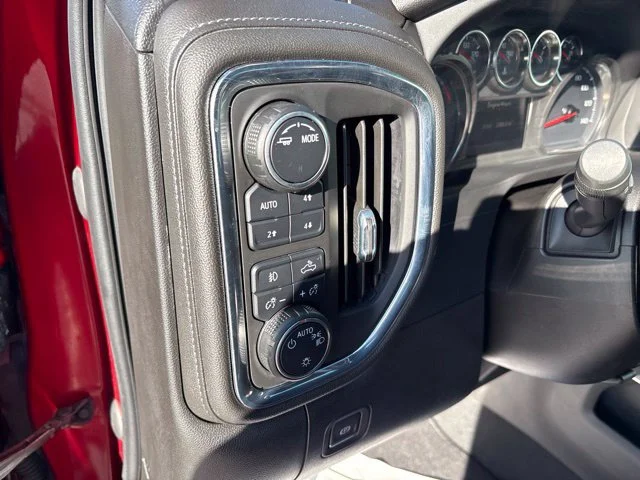 Used 2021 Red Chevrolet LT Trail Boss image 26