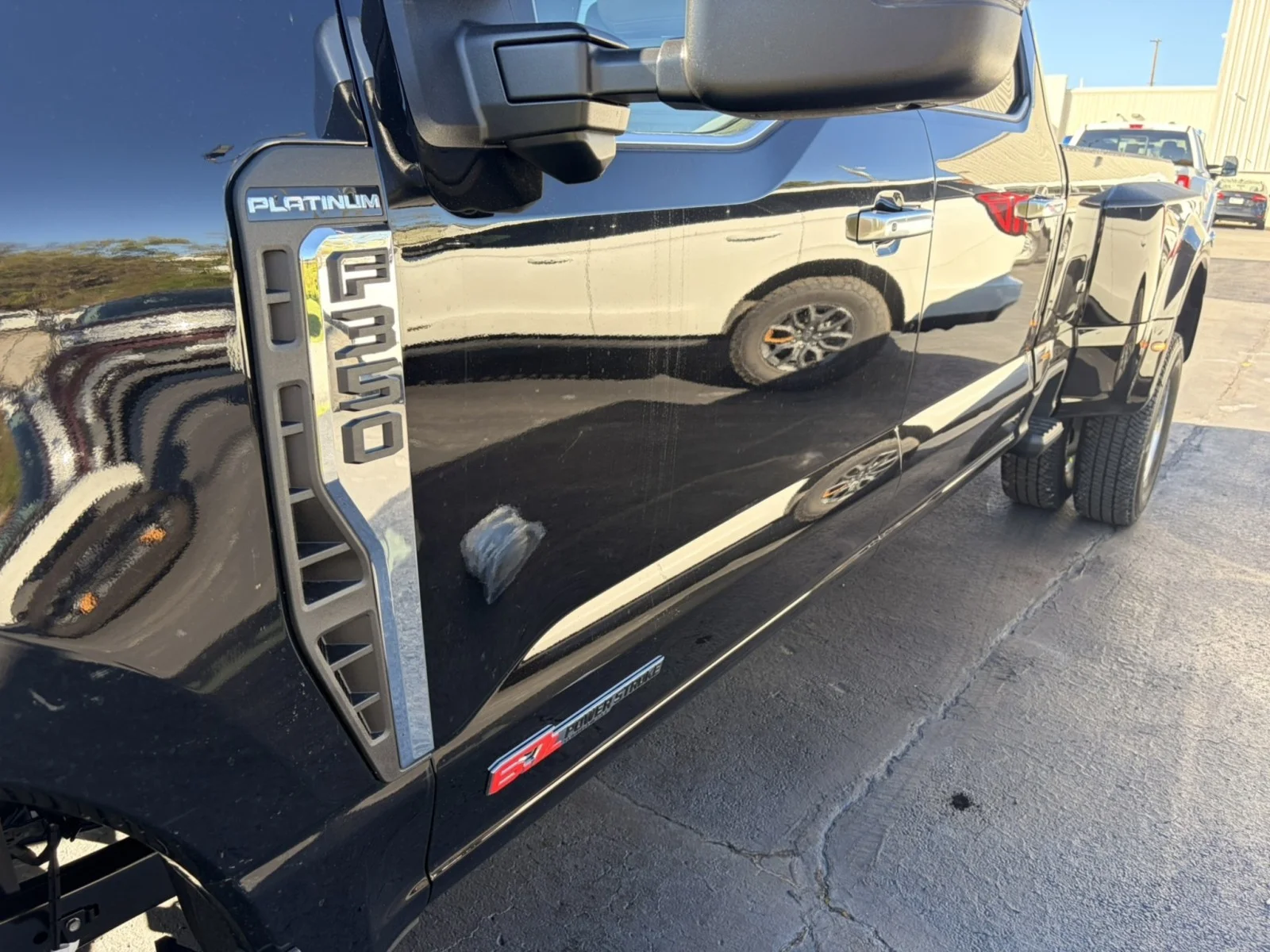 New 2027 Agate Black Metallic Ford F-350® Platinum® image 34