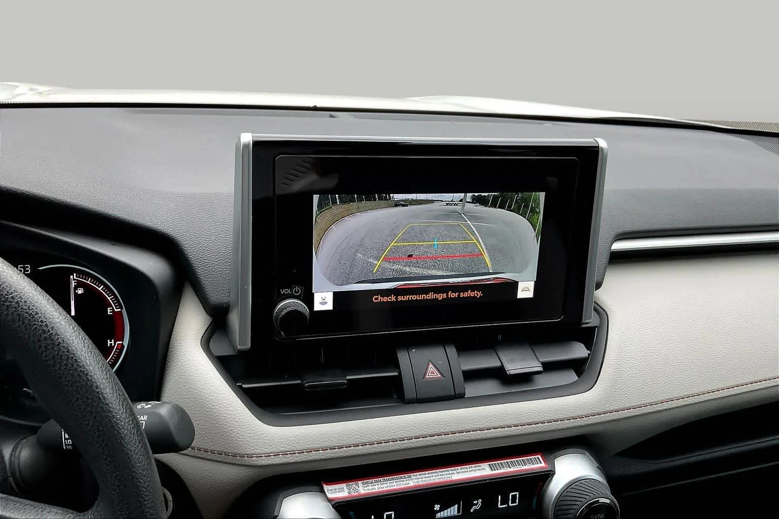 Used 2025 Ice Cap Toyota XLE image 27