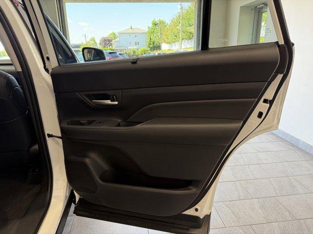 Certified Used 2026 WIND CHILL PEARL Toyota  image 59