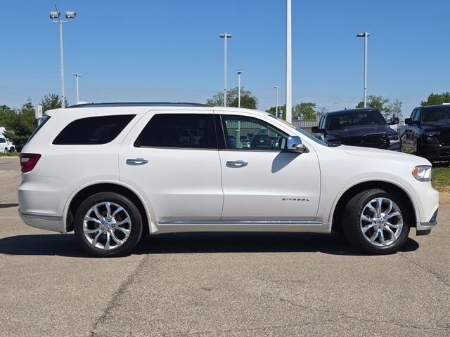 Used 2017 Vice White Tri-Coat Pearl Dodge Citadel image 34