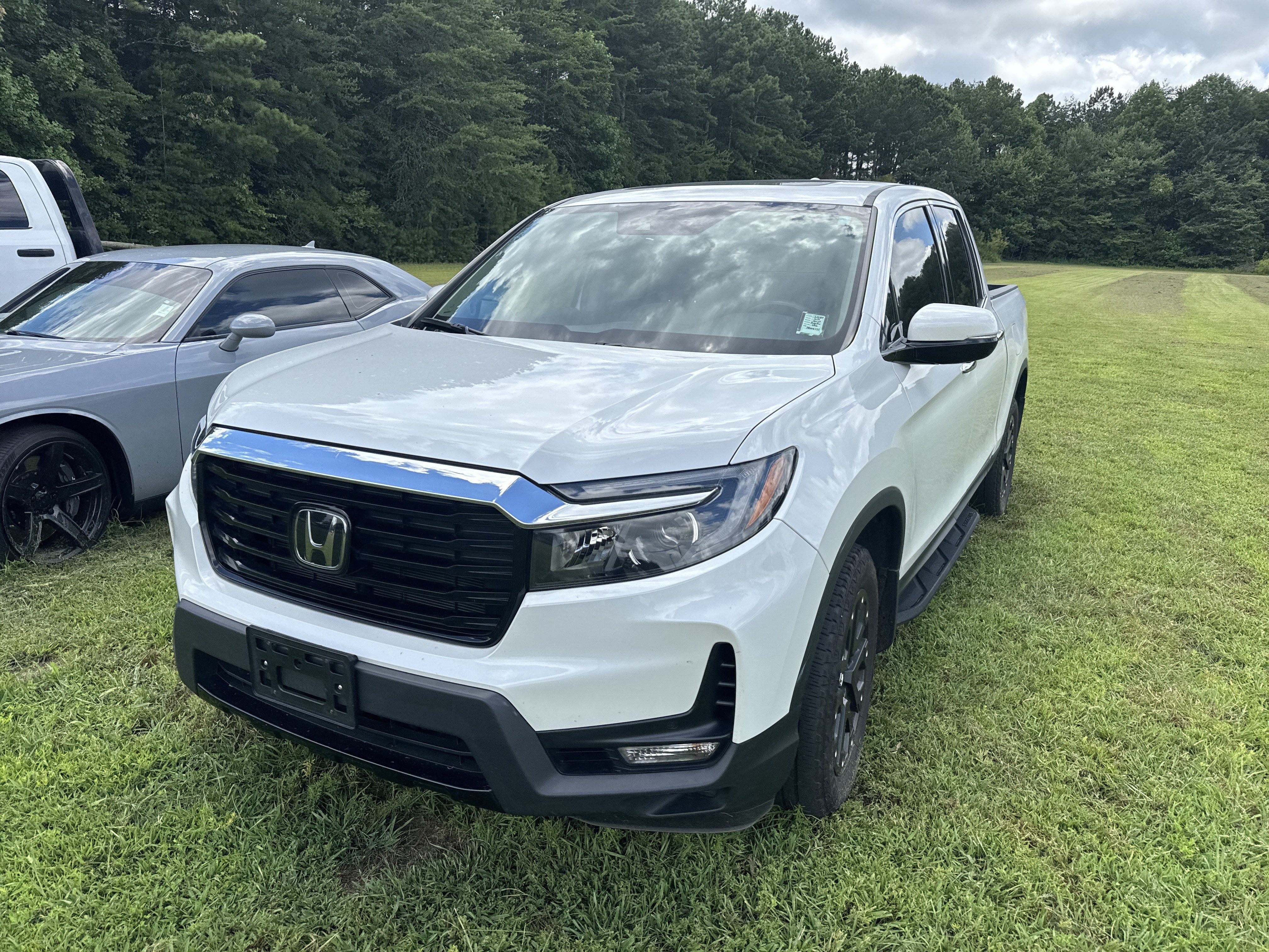 Used 2023 White Honda RTL-E image 3