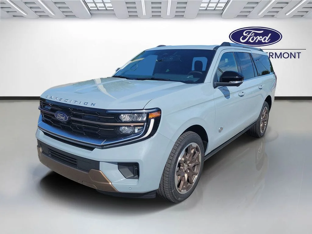 New 2026 Gray Ford King Ranch image 2