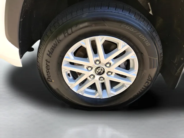 Used 2024 White Toyota SR5 image 20