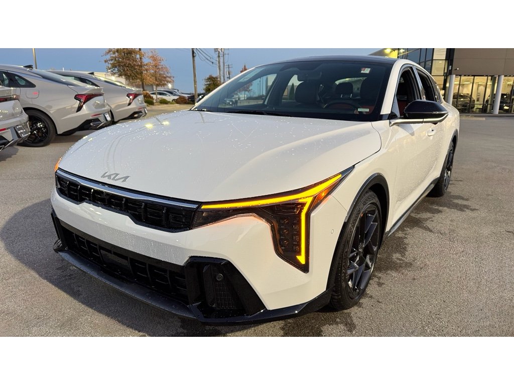 New 2025 Snow White Pearl Kia GT-Line Turbo image 29