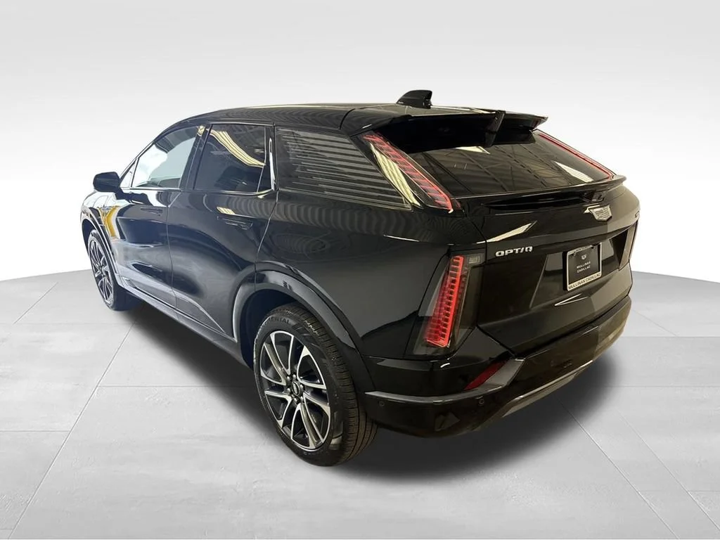 2025 Cadillac OPTIQ Sport 1 - Photo 15