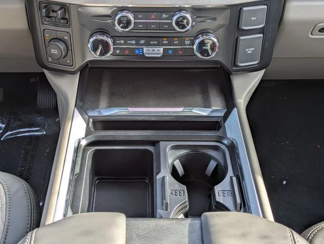 New 2026 Star White Metallic Tri-Coat Ford F-350® Platinum® image 19