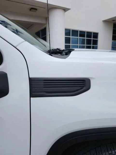 Used 2023 Summit White GMC Pro image 19