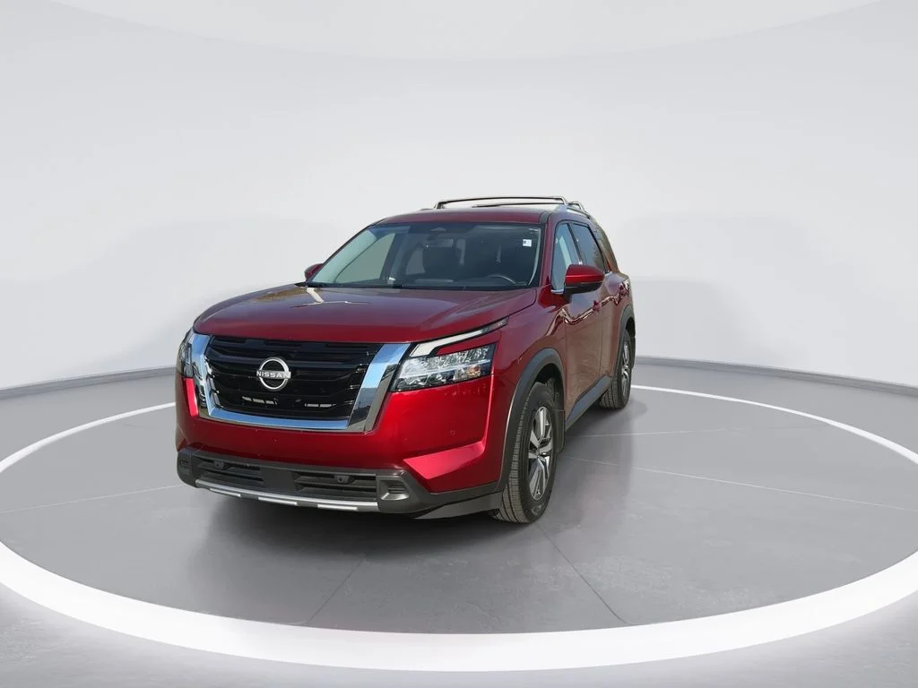 Used 2024 Red Nissan SL image 2