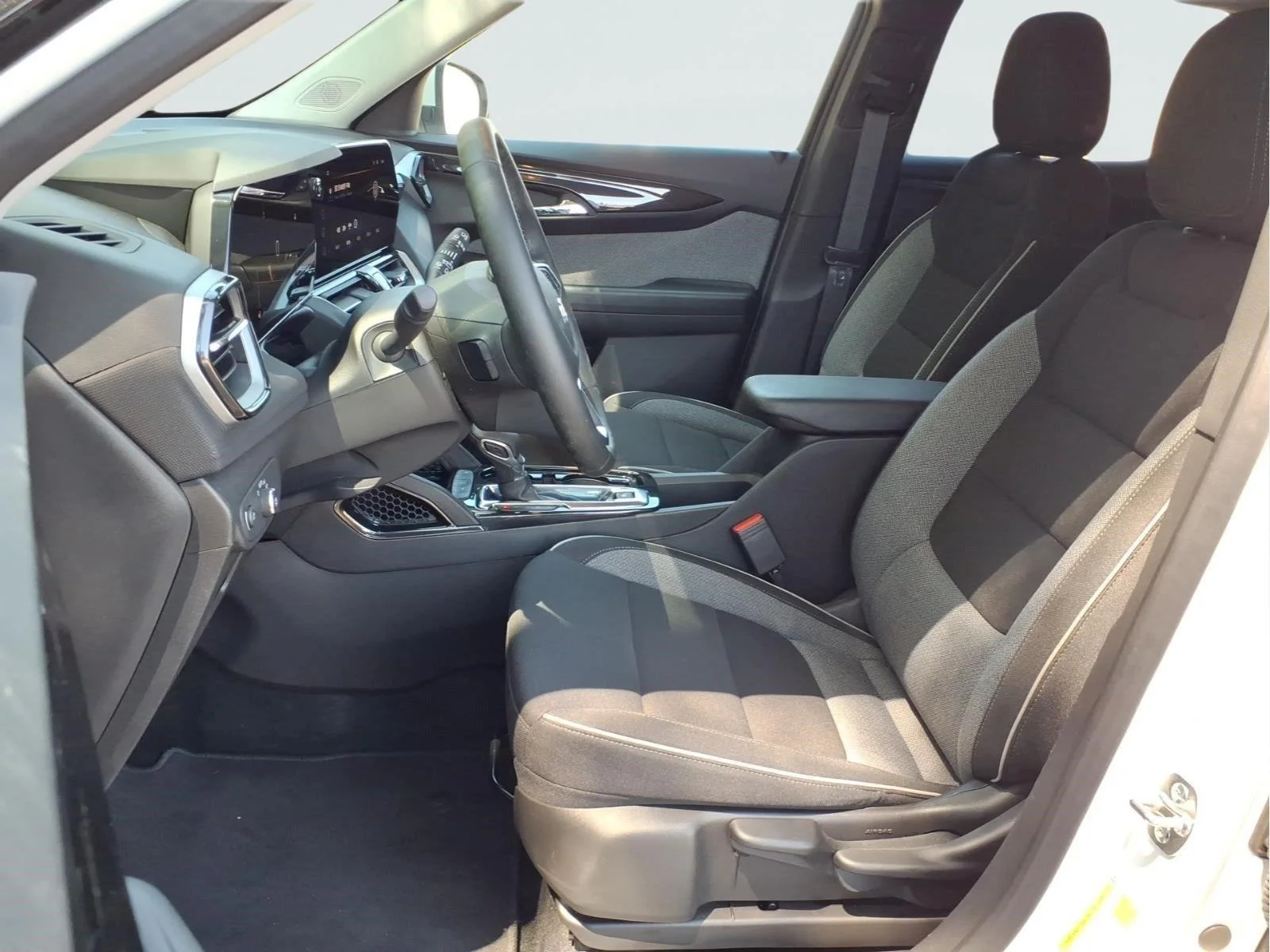 New 2026 Summit White Chevrolet LT image 16
