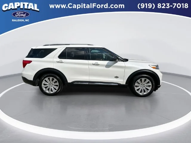 Used 2023 White Ford King Ranch image 9