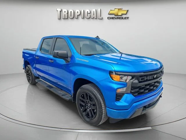Used 2025 Riptide Blue Metallic Chevrolet Custom image 7