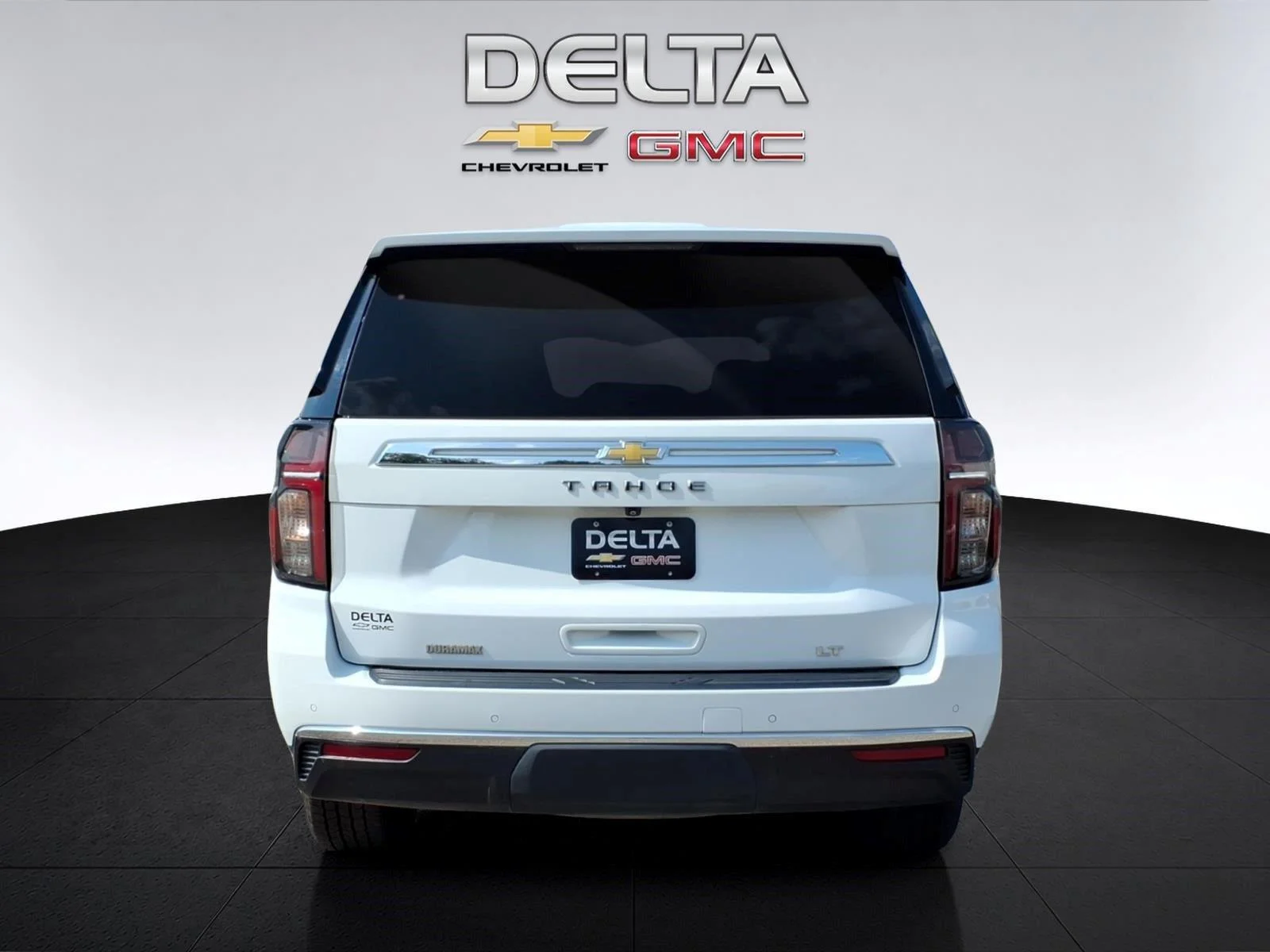 Used 2022 Summit White Chevrolet LT image 4