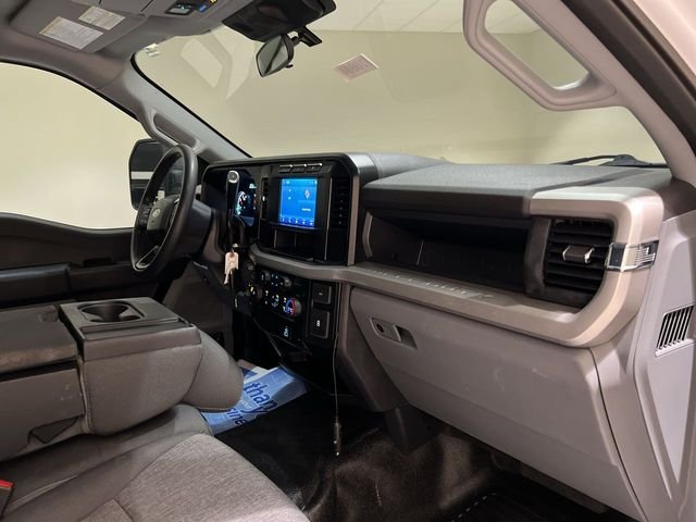 Used 2024 White Ford XL image 22
