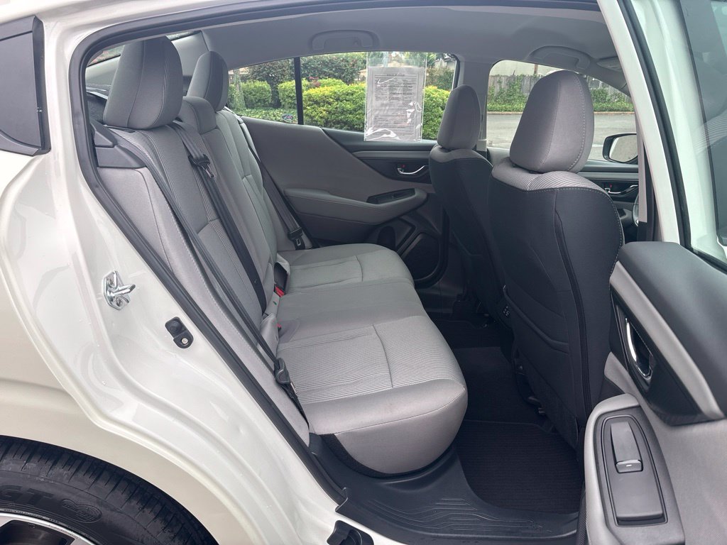Used 2025 Crystal White Pearl Subaru Premium image 26