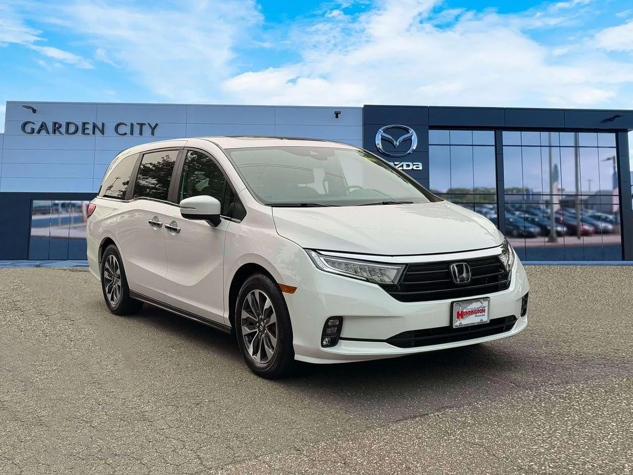Used 2023 Platinum White Pearl Honda EX-L image 1