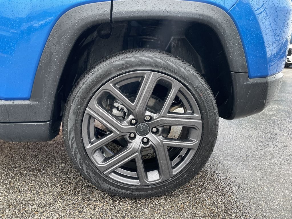 Used 2026 Blue Jeep Limited image 10