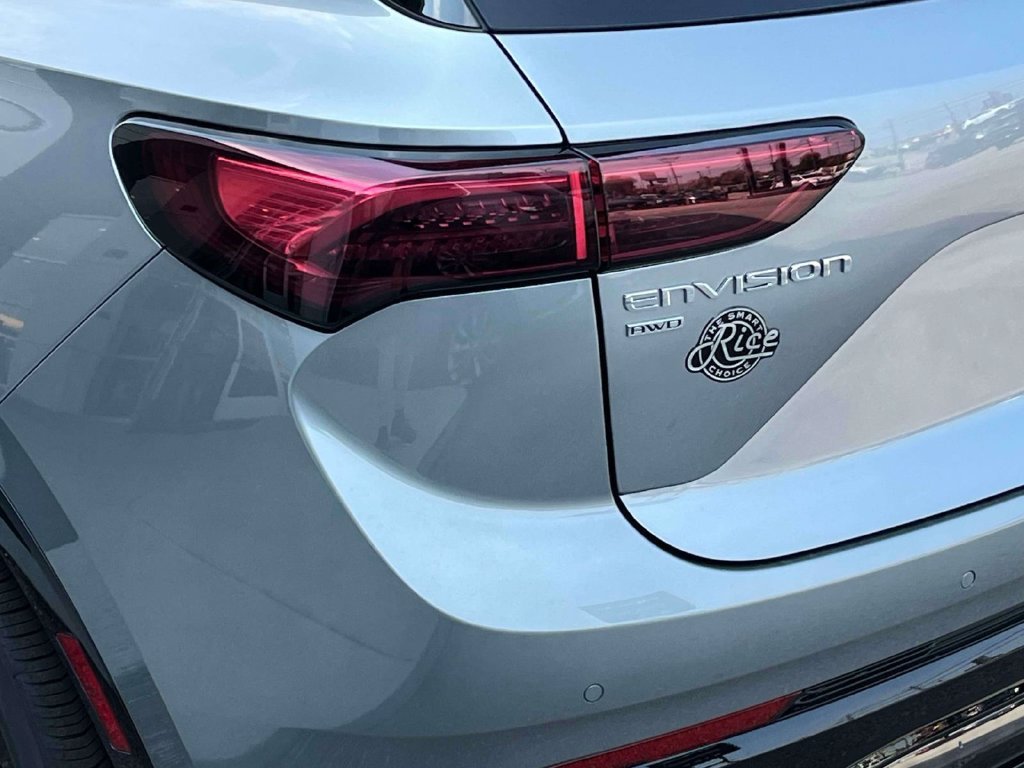 2026 Buick Envision Sport Touring - Photo 10