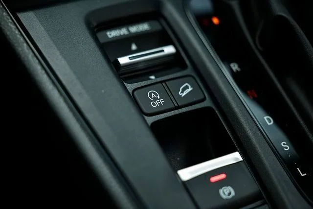 New 2026 Meteorite Gray Metallic Honda LX image 14