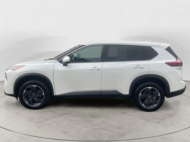 Used 2025 White Nissan SV image 2