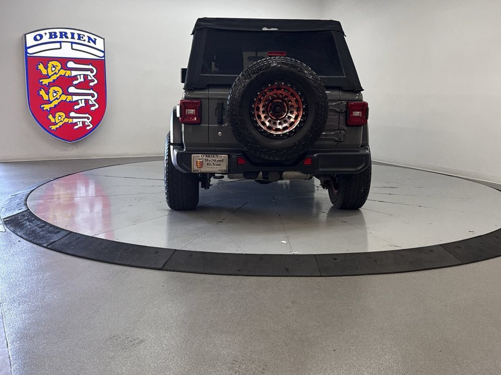 Used 2020 Gray Clearcoat Jeep Unlimited Sport S image 27