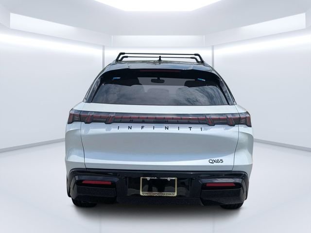 New 2027 2T RAD WHT INFINITI Autograph AWD image 41