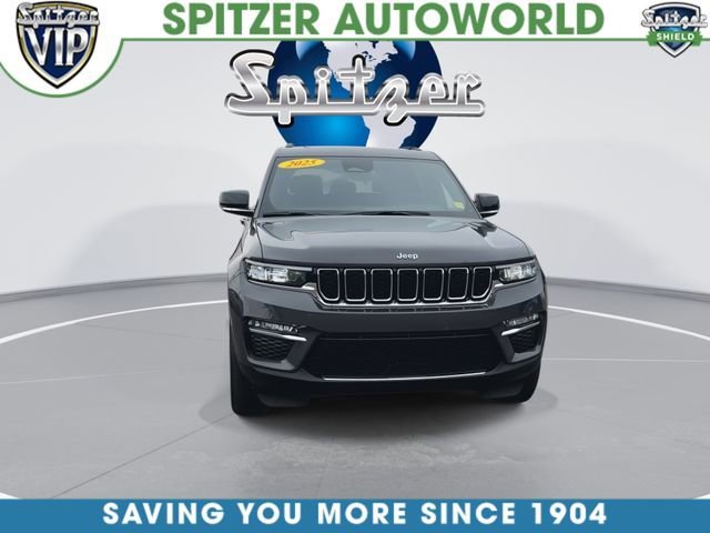 Used 2025 Gray Jeep NA image 3