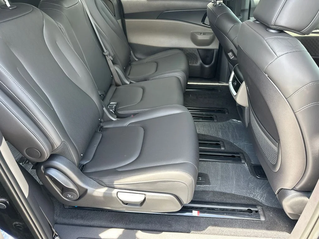 New 2026 Blue Kia LXS image 15