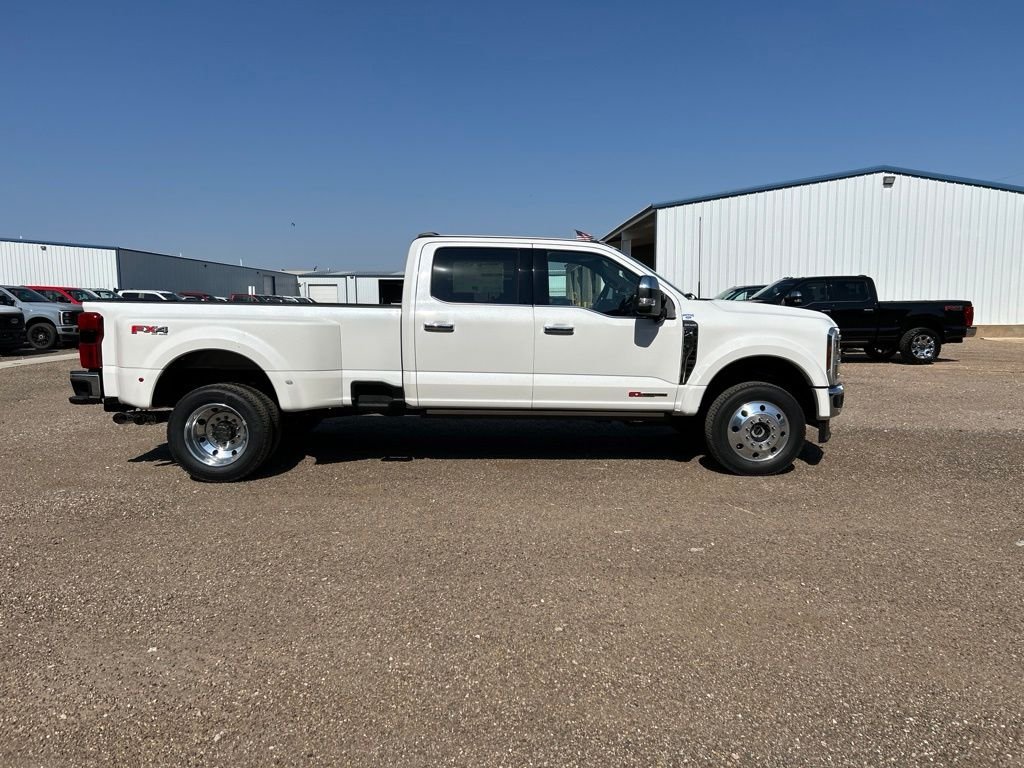 New 2026 Star White Metallic Tri-Coat Ford King Ranch image 9
