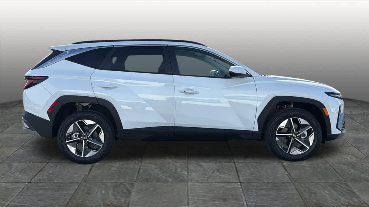New 2026 Creamy White Pearl Hyundai SEL AWD image 34