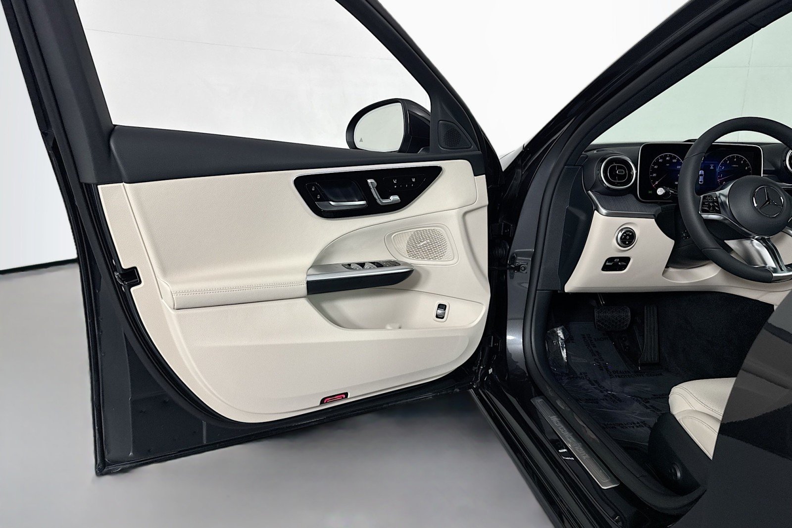 New 2026 Graphite Grey Metallic Mercedes-Benz C 300 Sedan image 20